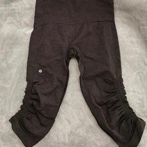 Lululemon Cropped Leggings